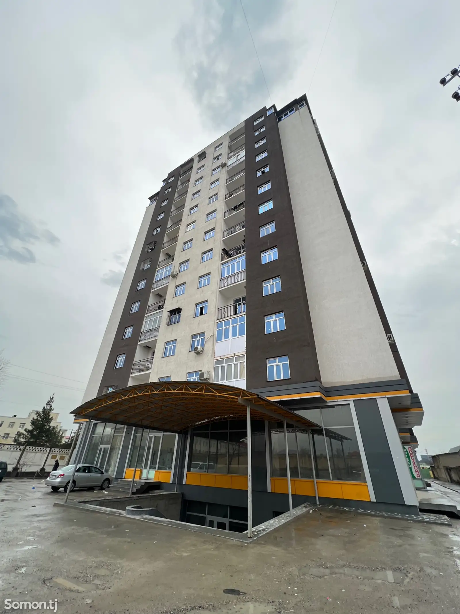 5-комн. квартира, 1 этаж, 106 м², Гипрозем-15