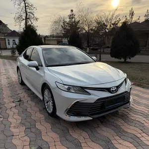 Toyota Camry, 2021