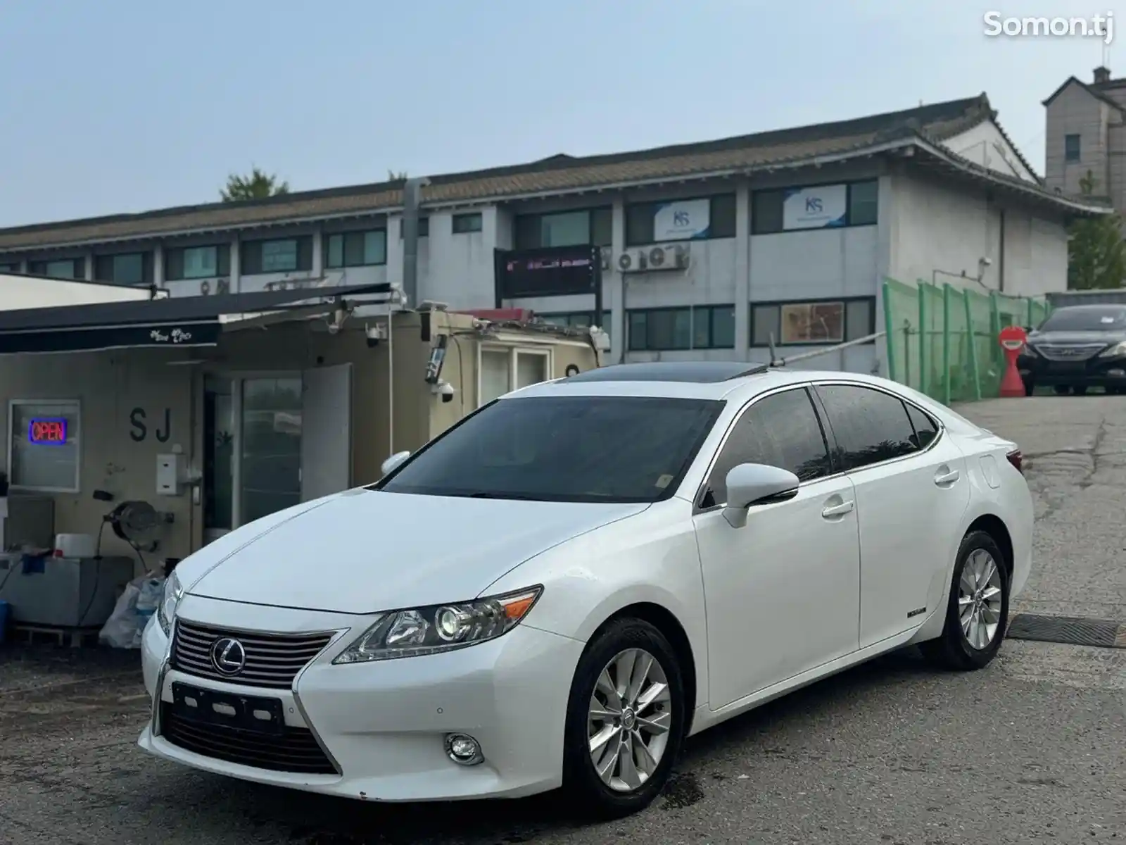 Lexus ES series, 2014-1