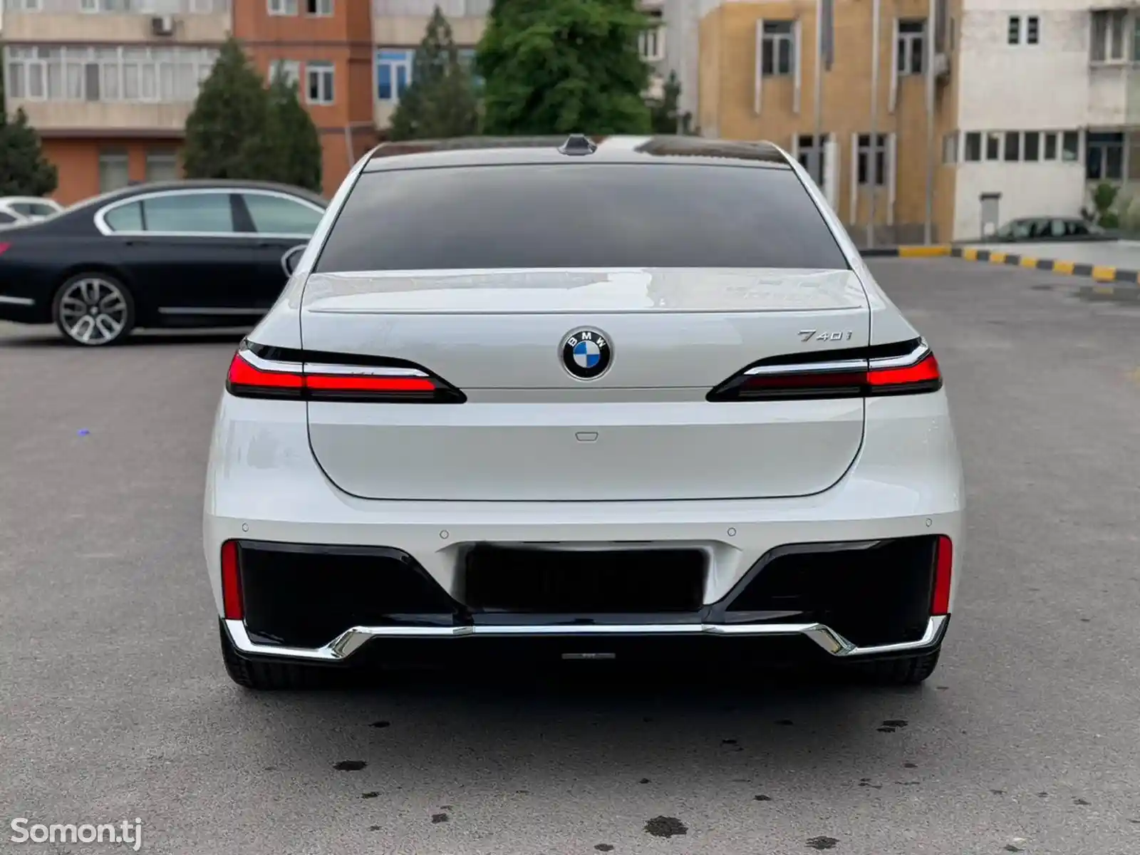 BMW 7 series, 2024-4