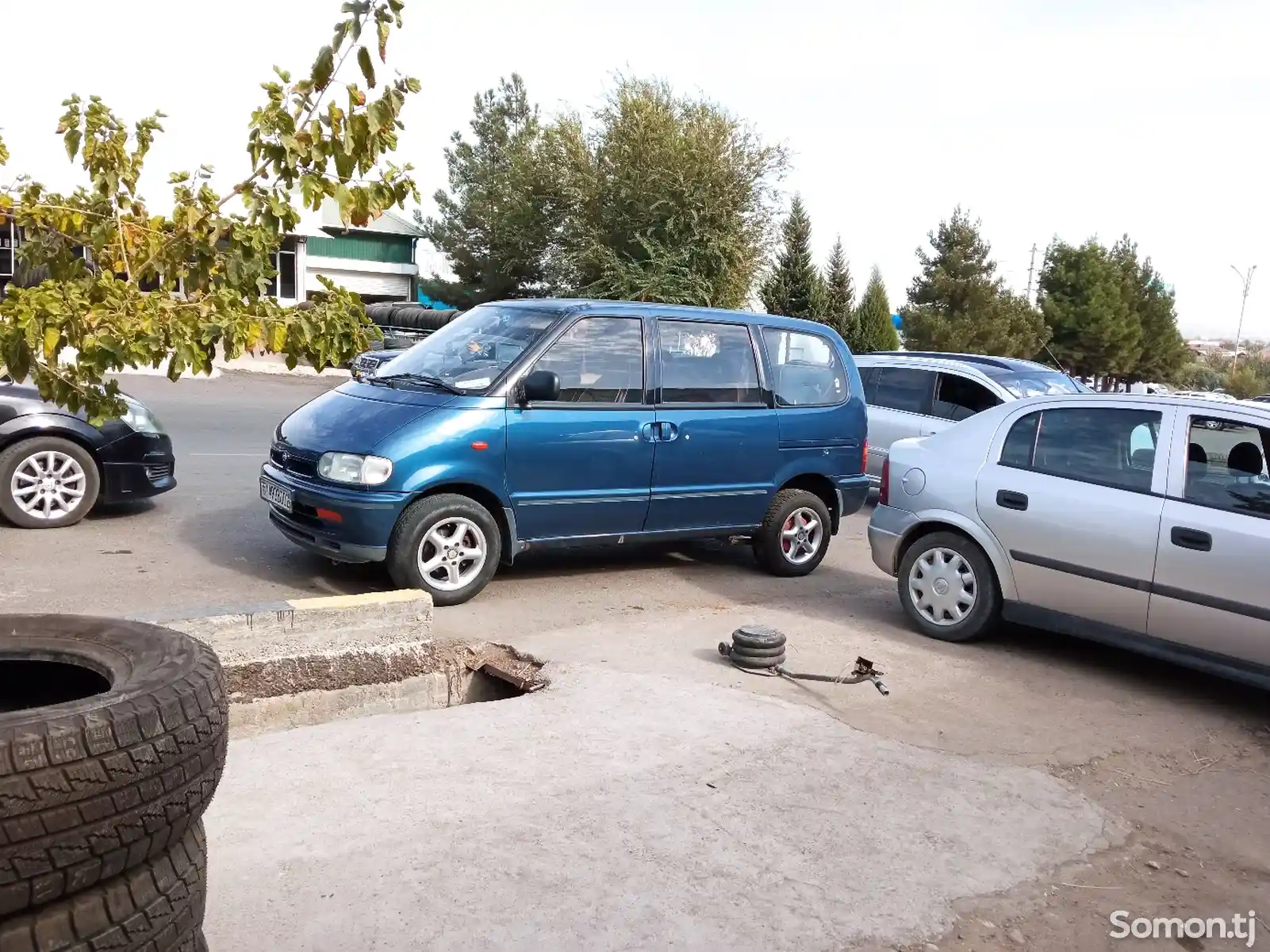 Nissan Serena, 1997-1