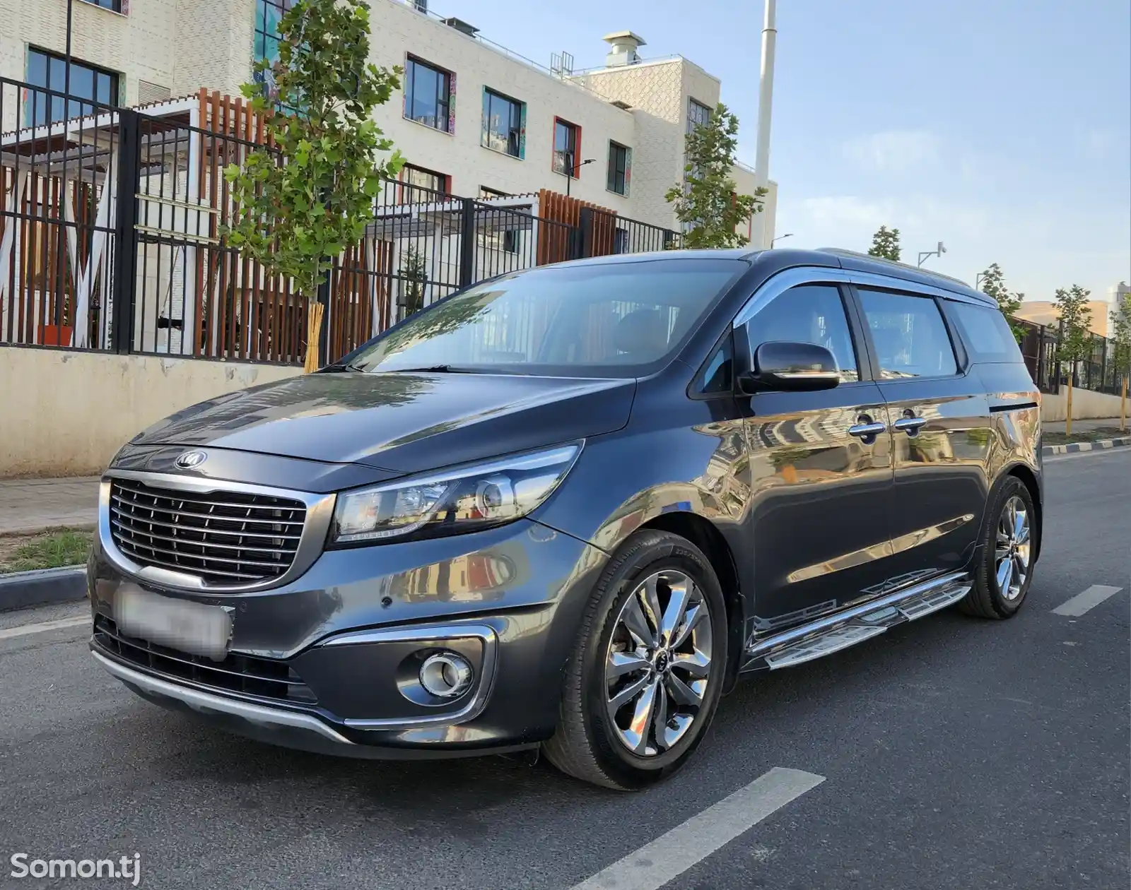 Kia Carnival, 2015-3