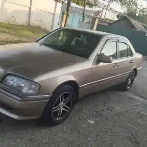 Mercedes-Benz C class, 1995