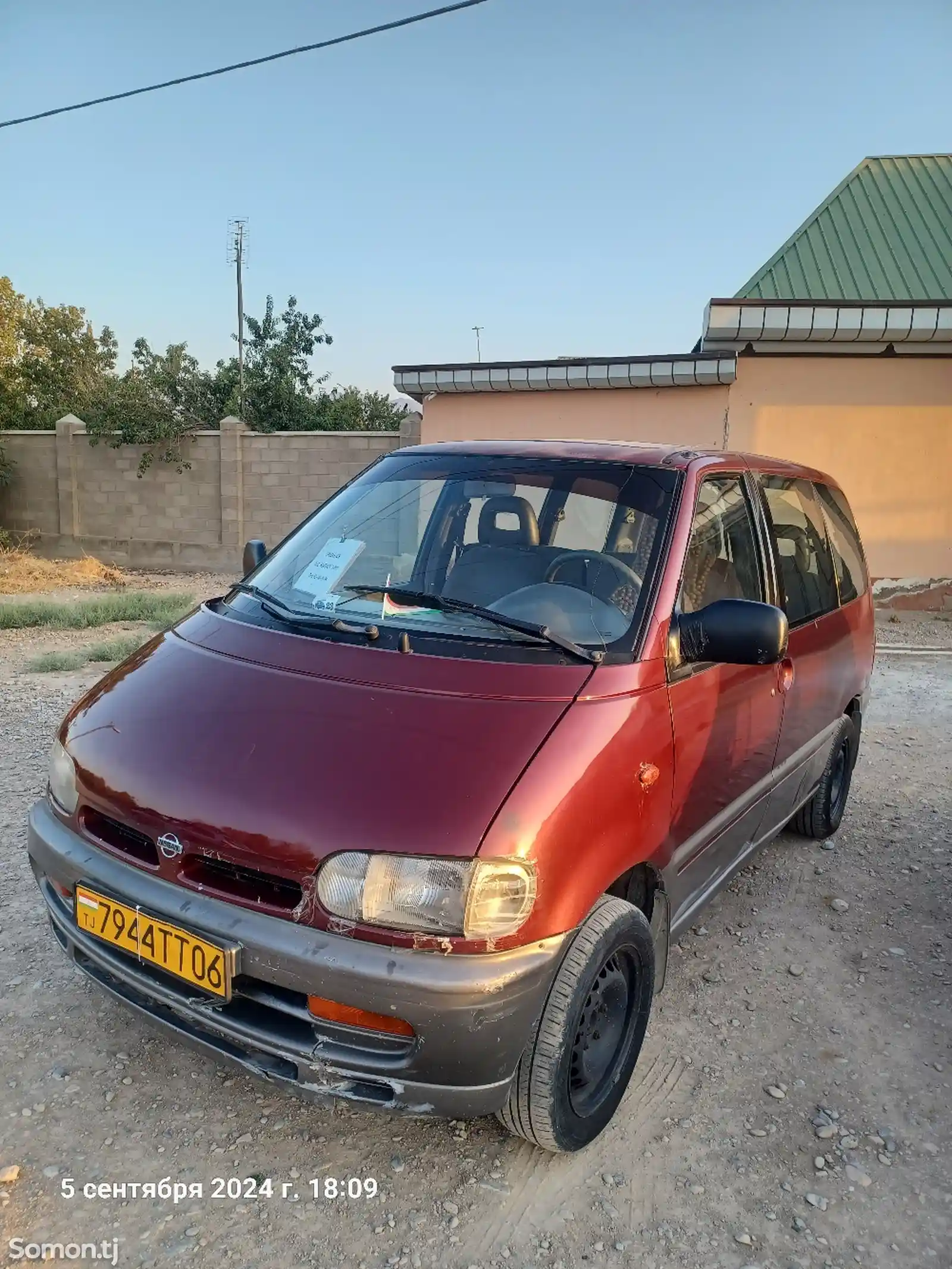 Nissan Serena, 1997-2