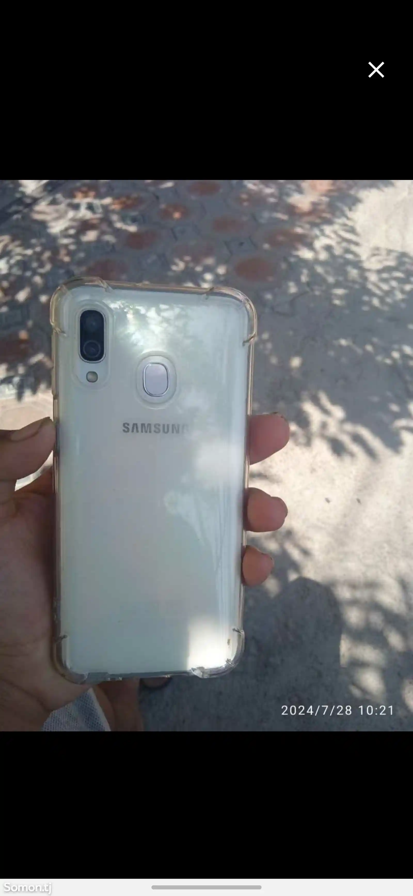 Samsung Galaxy A40-1