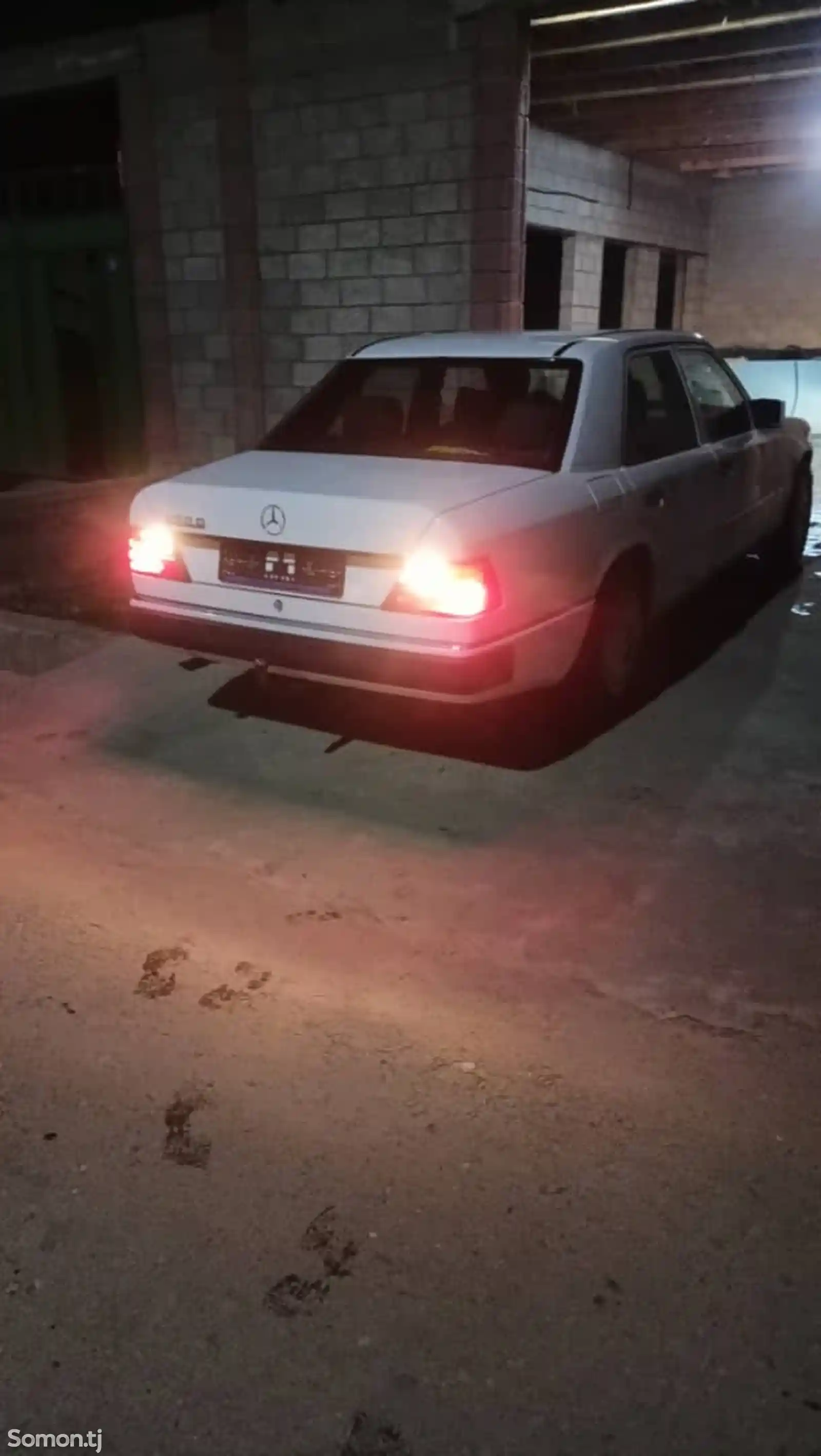 Mercedes-Benz W124, 1993-4