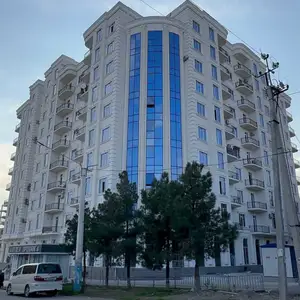 2-комн. квартира, 1 этаж, 48 м², 8 мкр