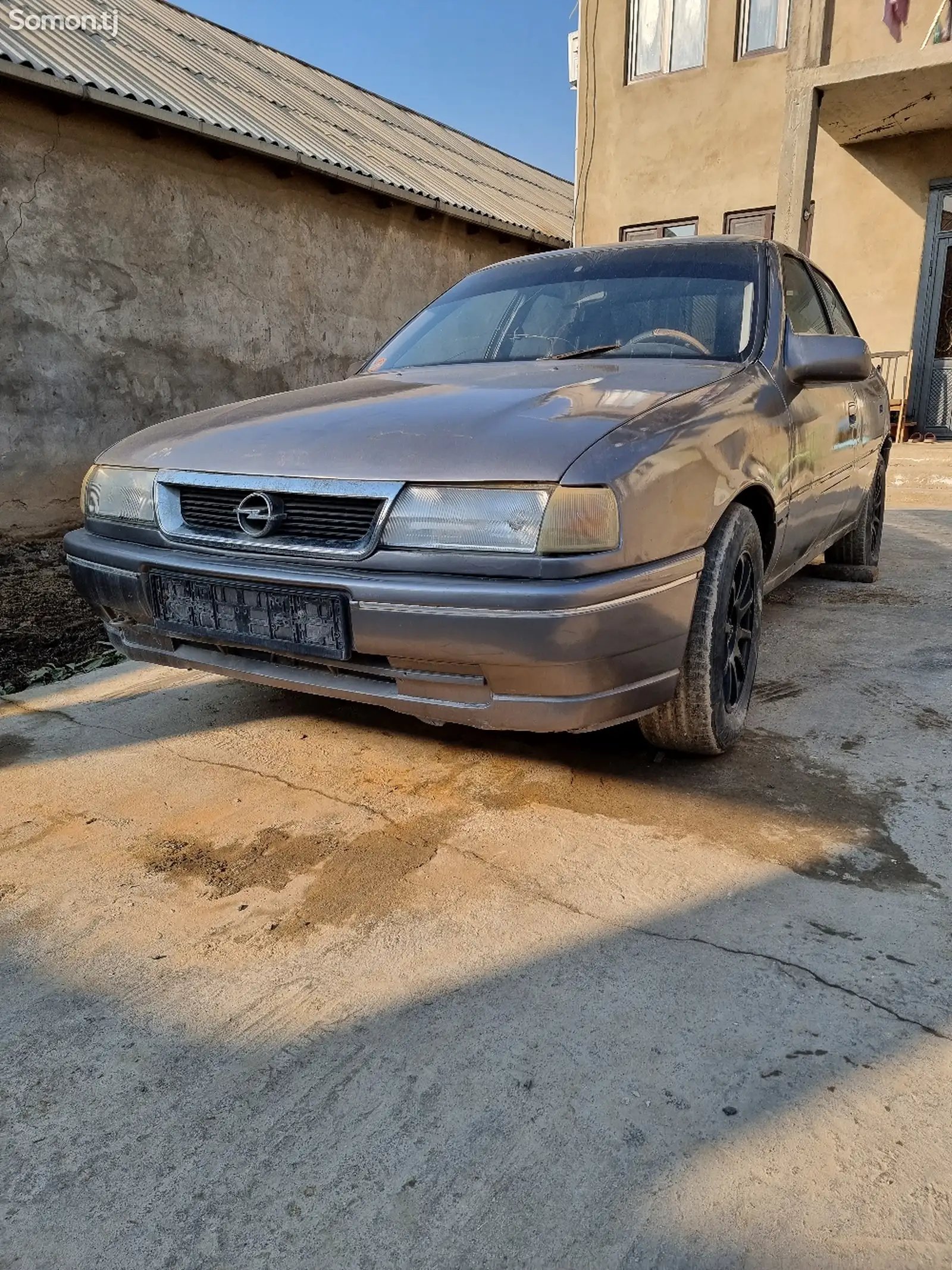 Opel Vectra A, 1992-1