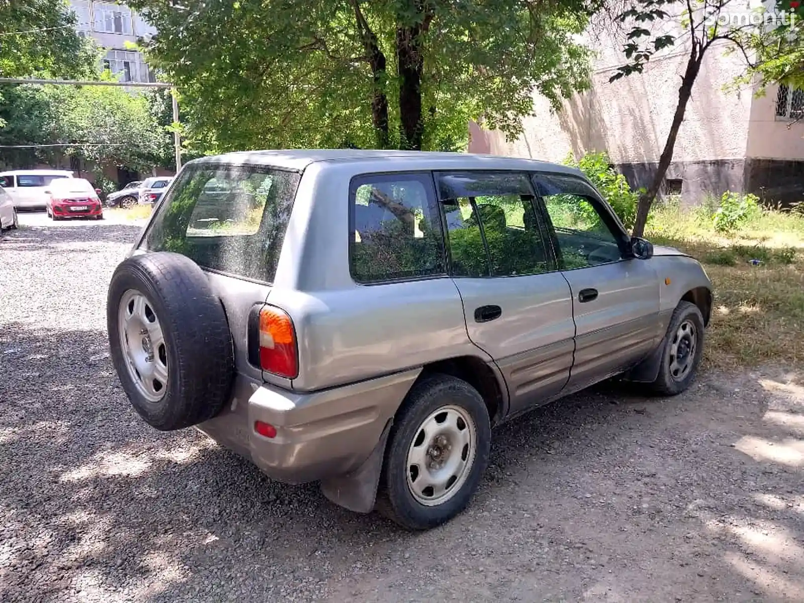 Toyota RAV 4, 1996-3