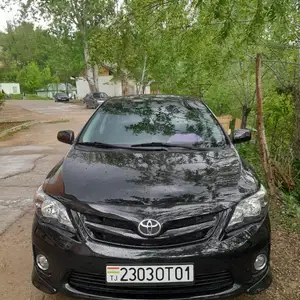 Toyota Corolla, 2011