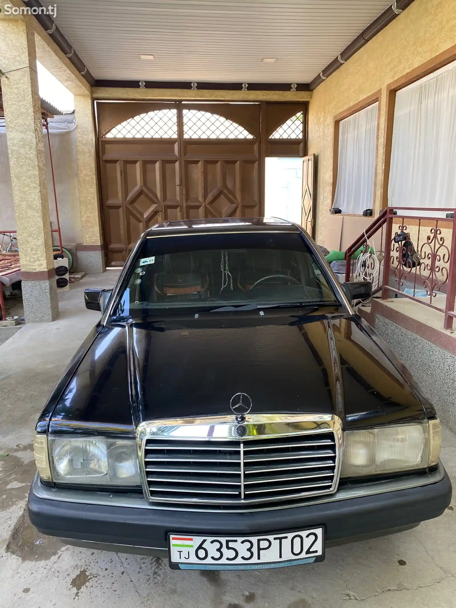 Mercedes-Benz W201, 1990-1