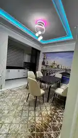 2-комн. квартира, 4 этаж, 98м², И Сомони ул Пушкина 14-8