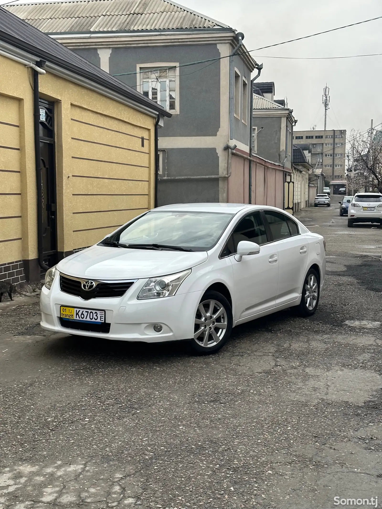 Toyota Avensis, 2012-1