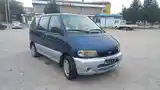 Nissan Serena, 2000-3