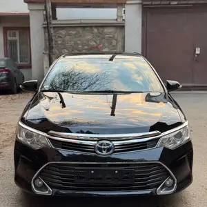 Toyota Camry, 2015