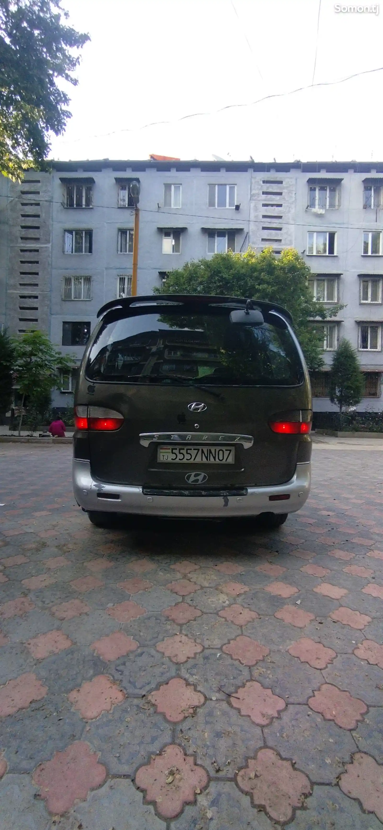 Hyundai Starex-3