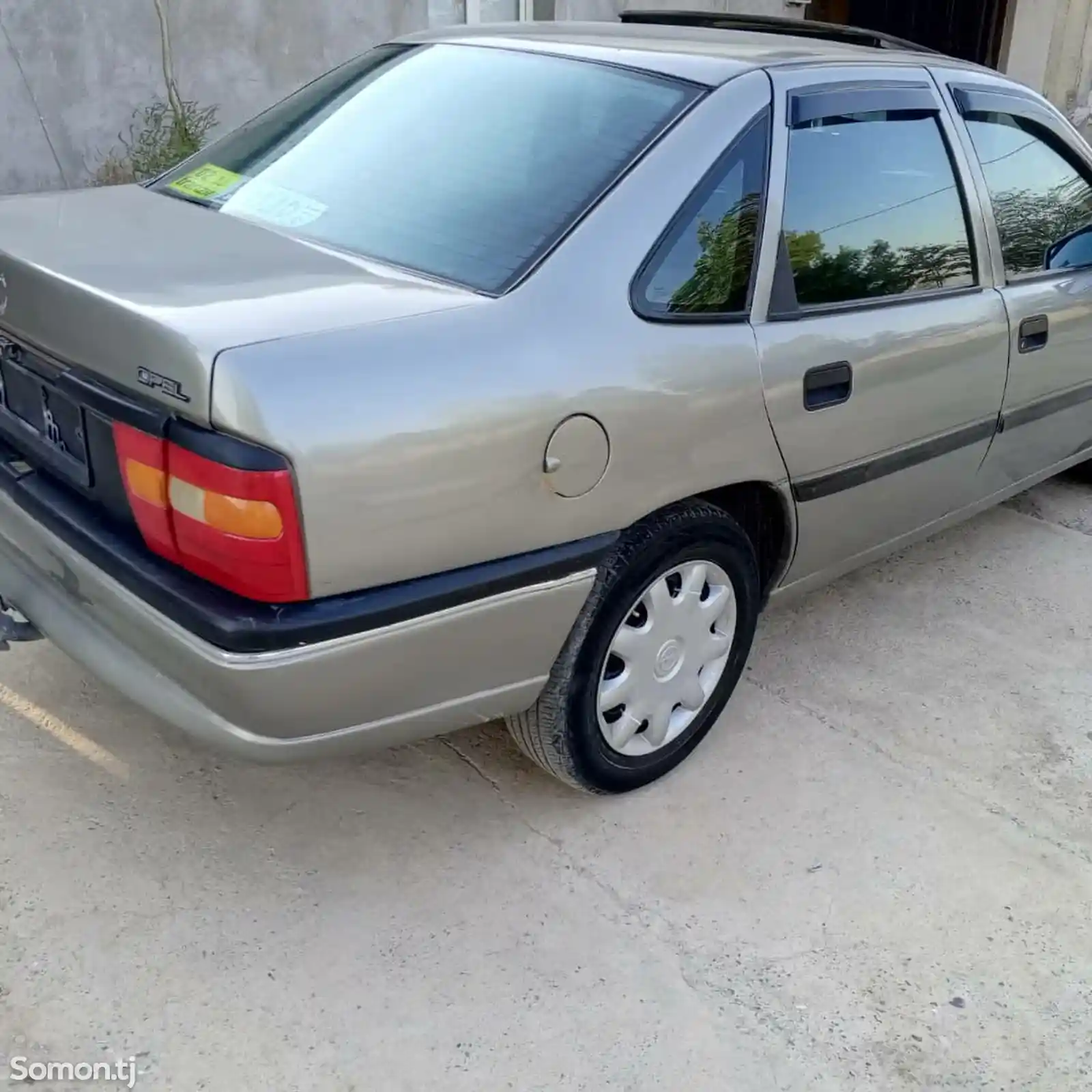 Opel Vectra A, 1994-5