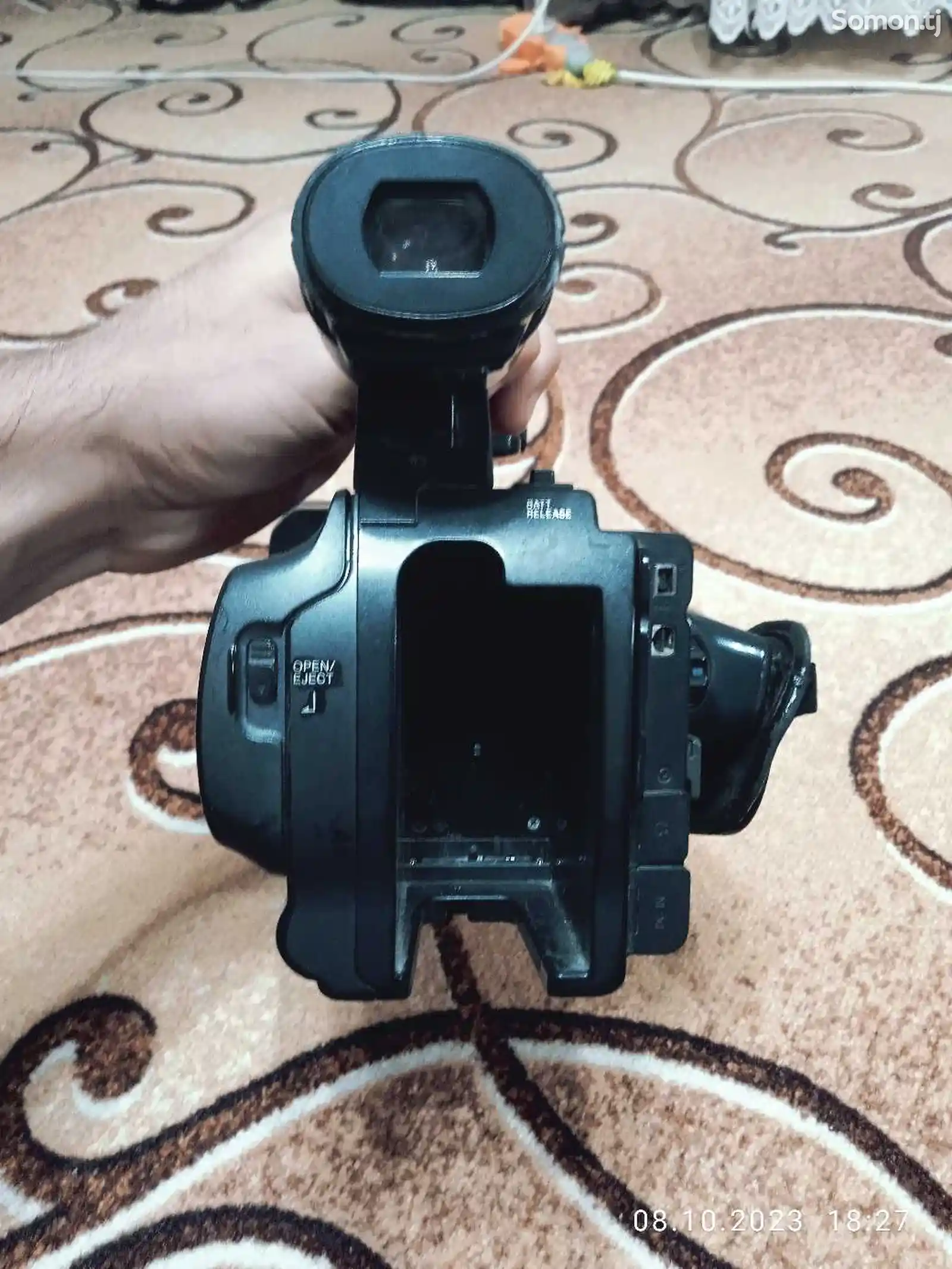 Видеокамера Sony 220-2