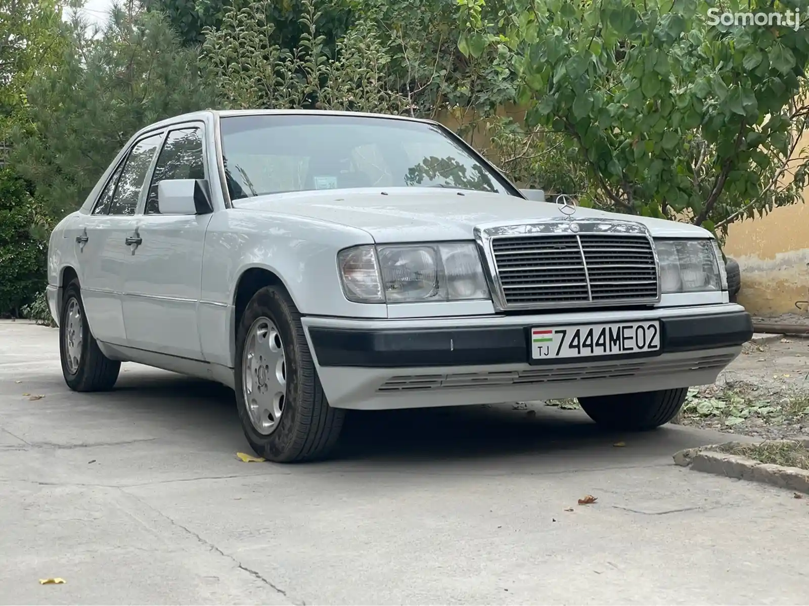 Mercedes-Benz W124, 1992-1