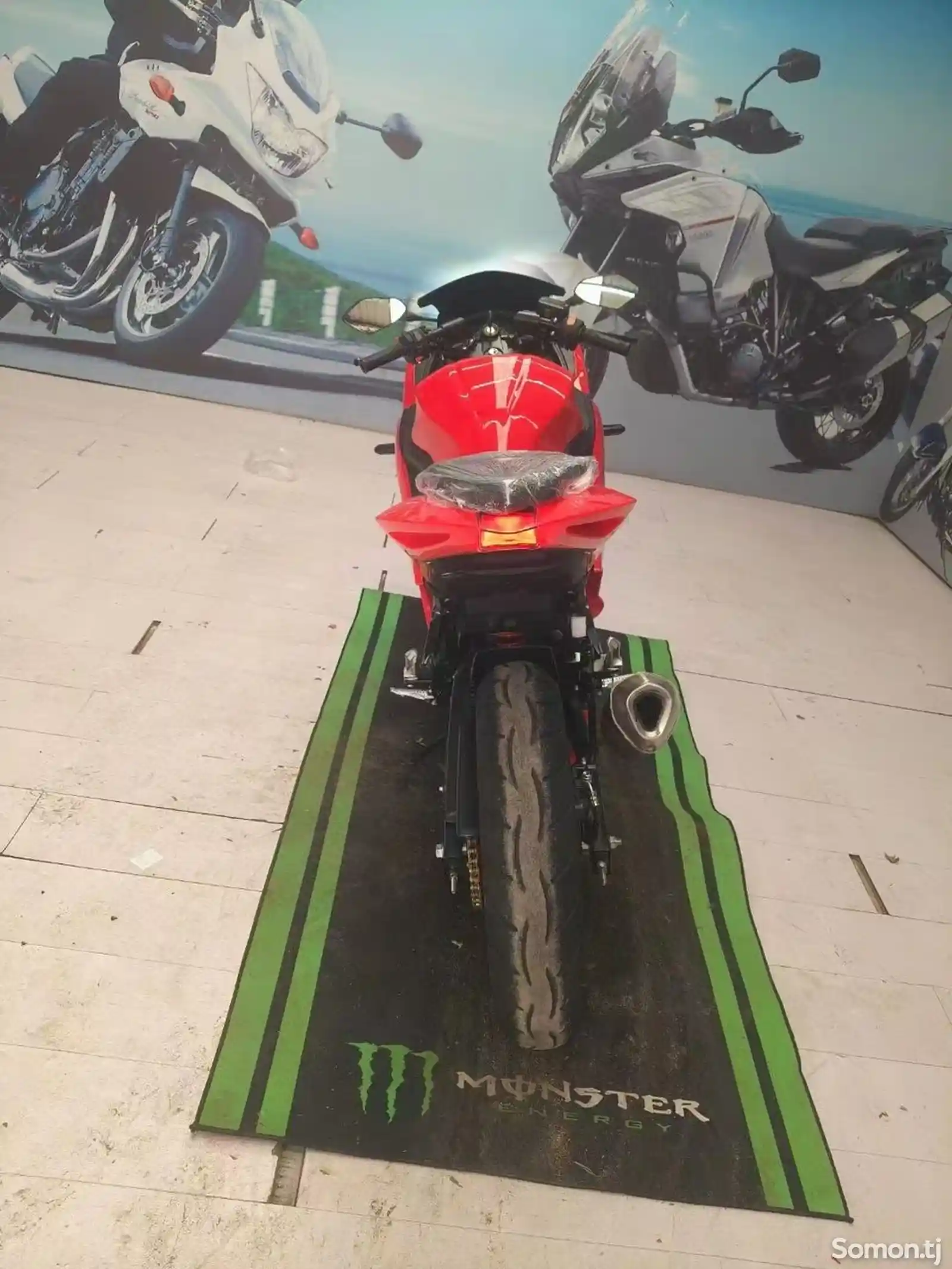 Мотоцикл Ducati 200cc-4