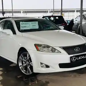 Lexus IS series, 2010