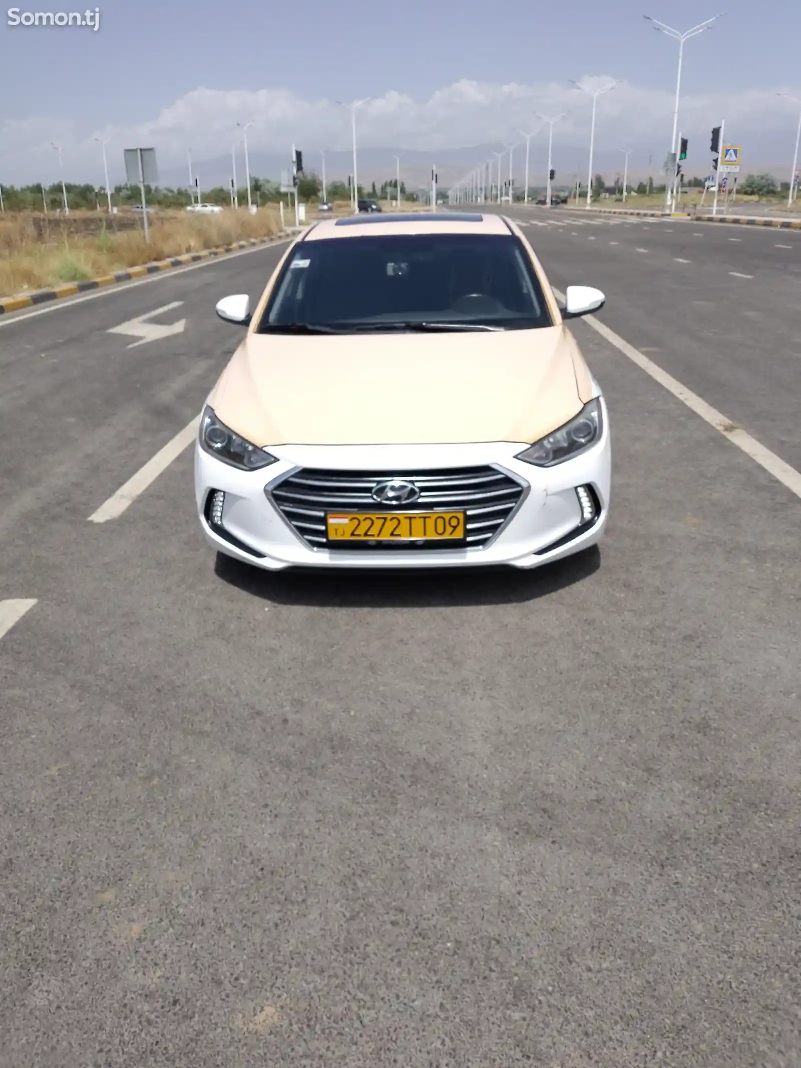 Hyundai Elantra, 2018-1