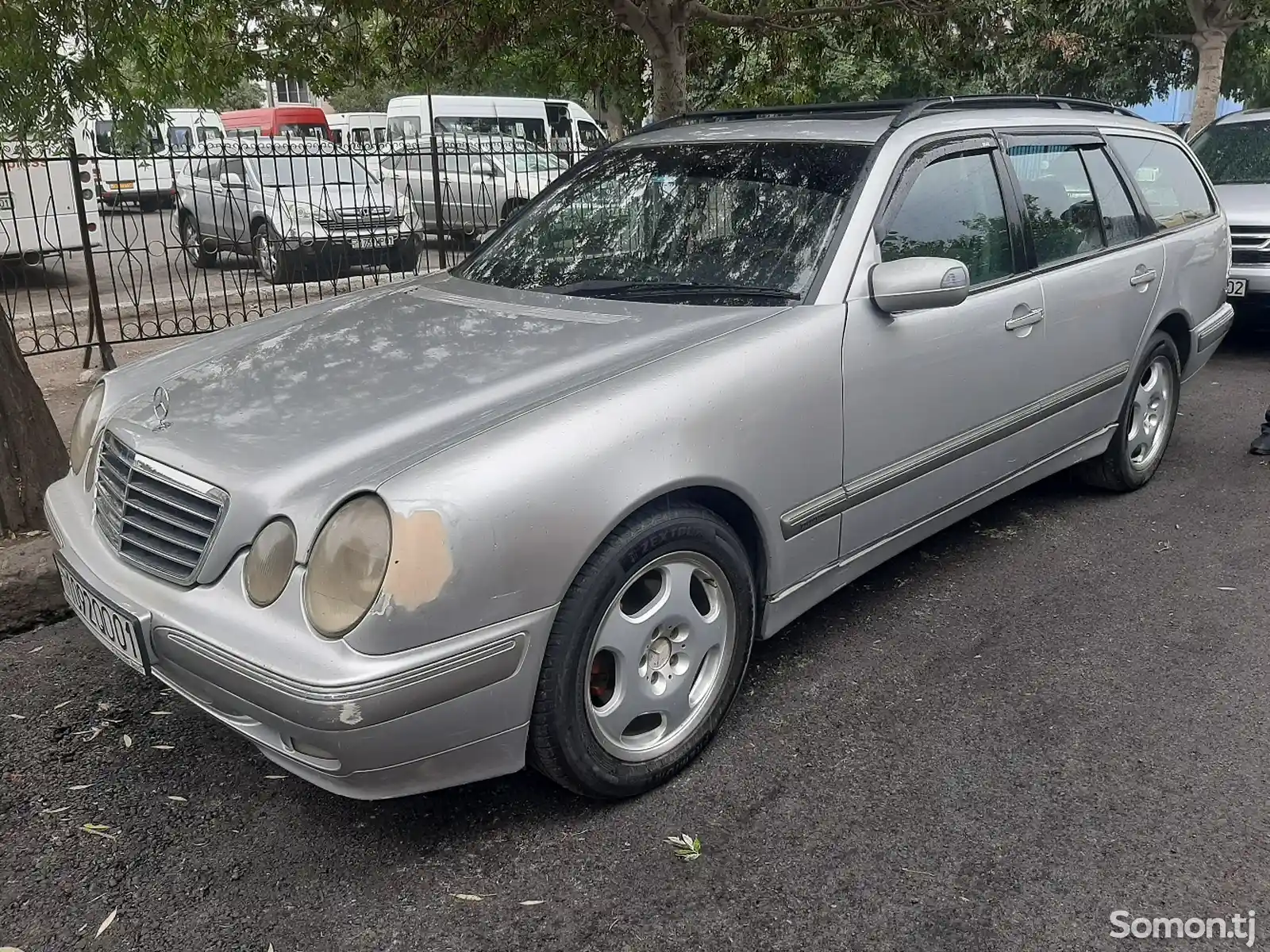 Mercedes-Benz E class, 2001-4