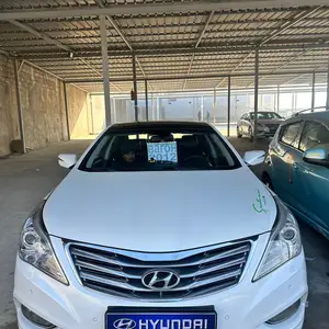 Hyundai Sonata, 2012