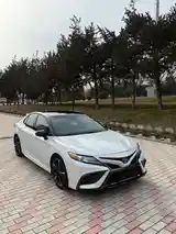 Toyota Camry, 2018-3