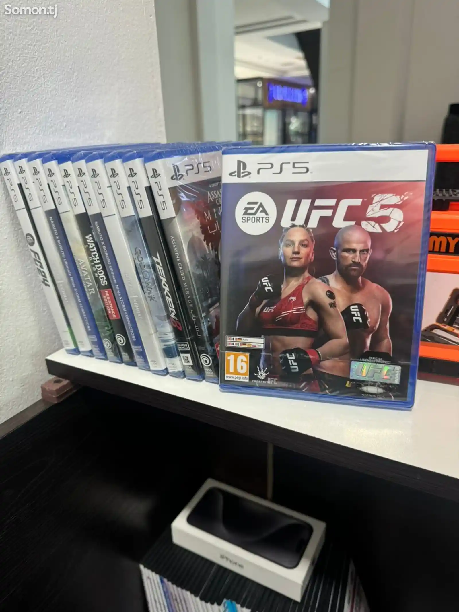 Игра UFC 5 на Sony PlayStation 5