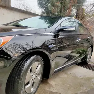 Hyundai Sonata, 2012