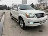 Lexus LX series, 2006-10