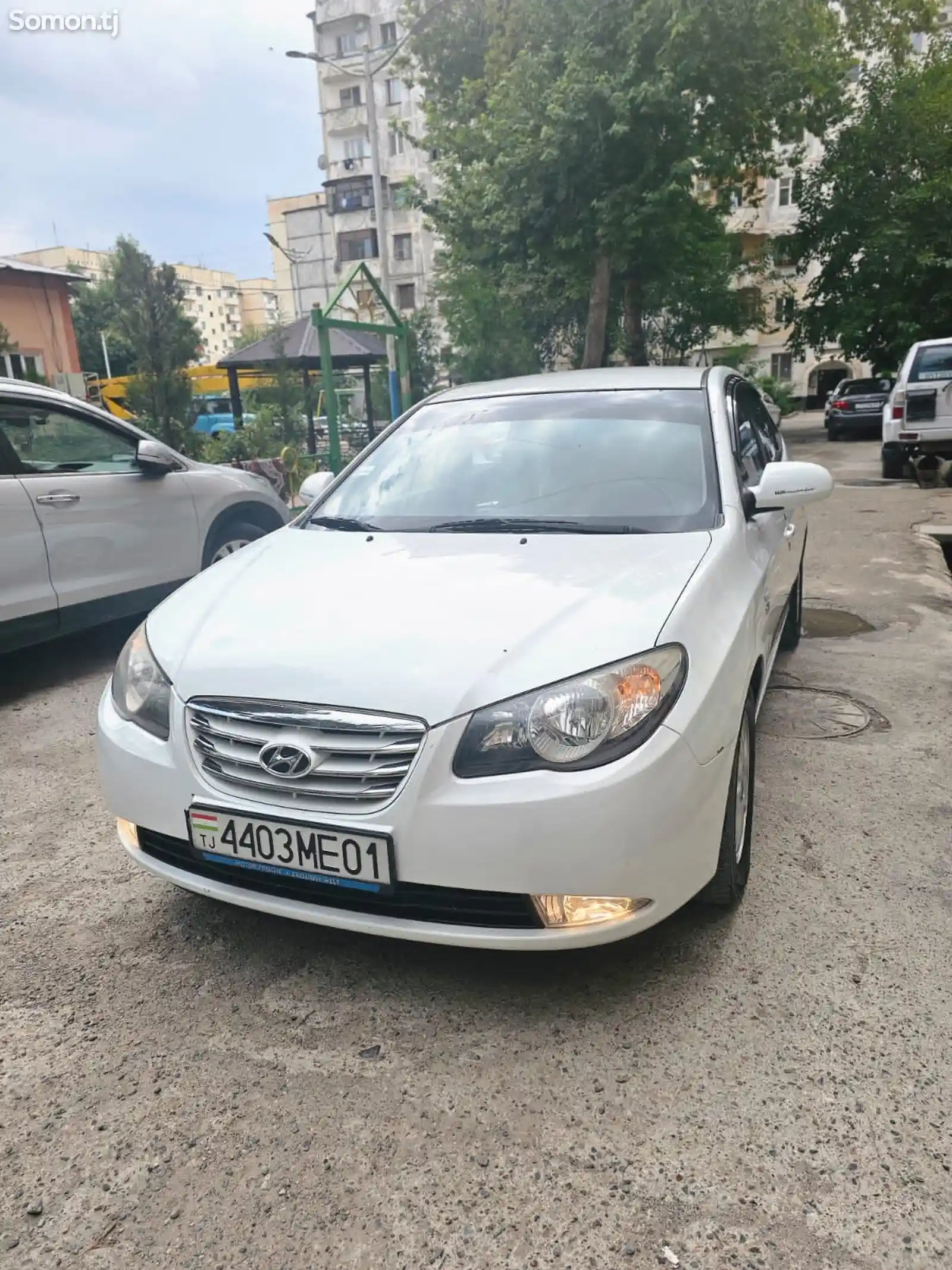 Hyundai Avante, 2010-1