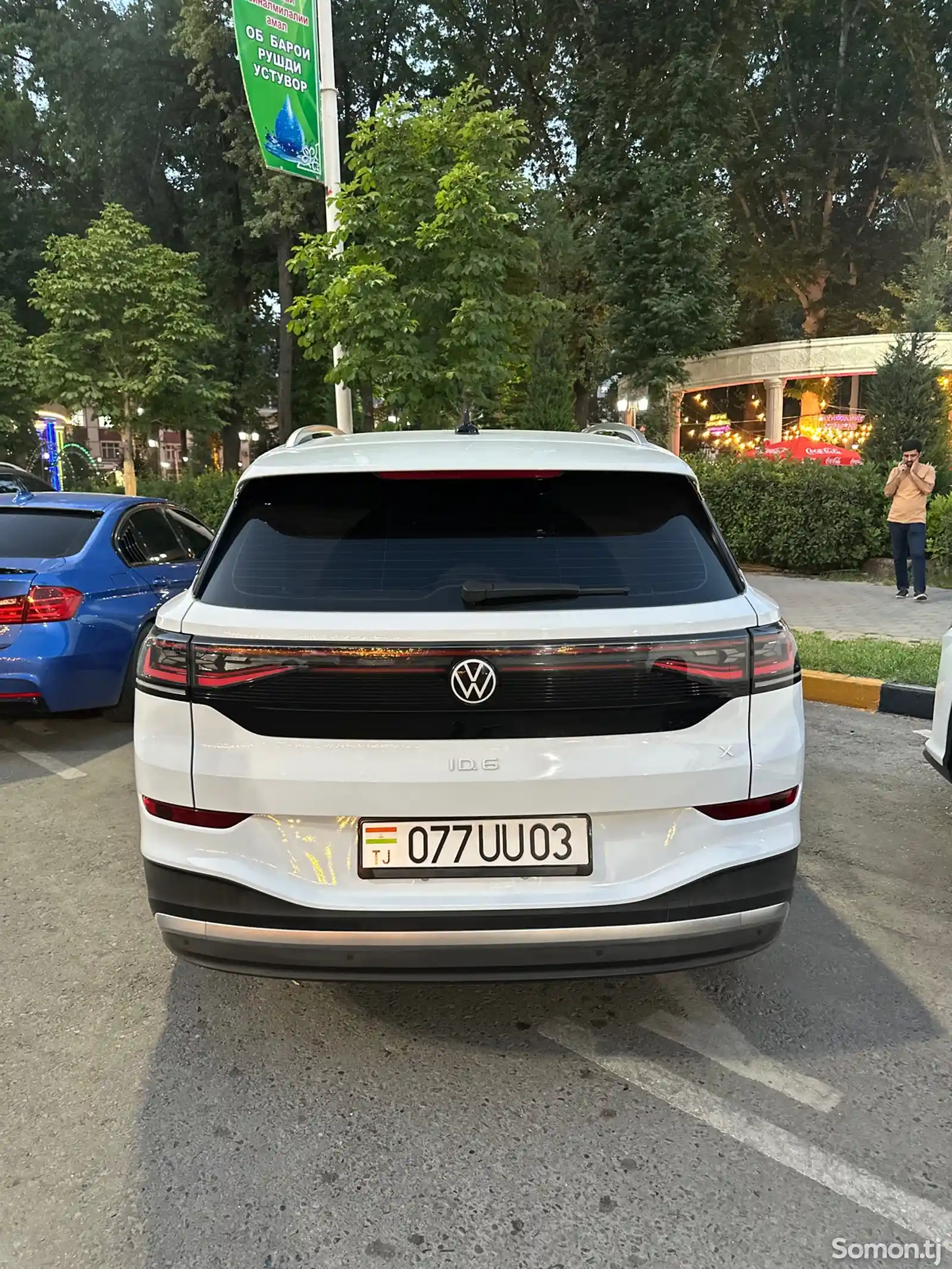 Volkswagen ID.6, 2022-3