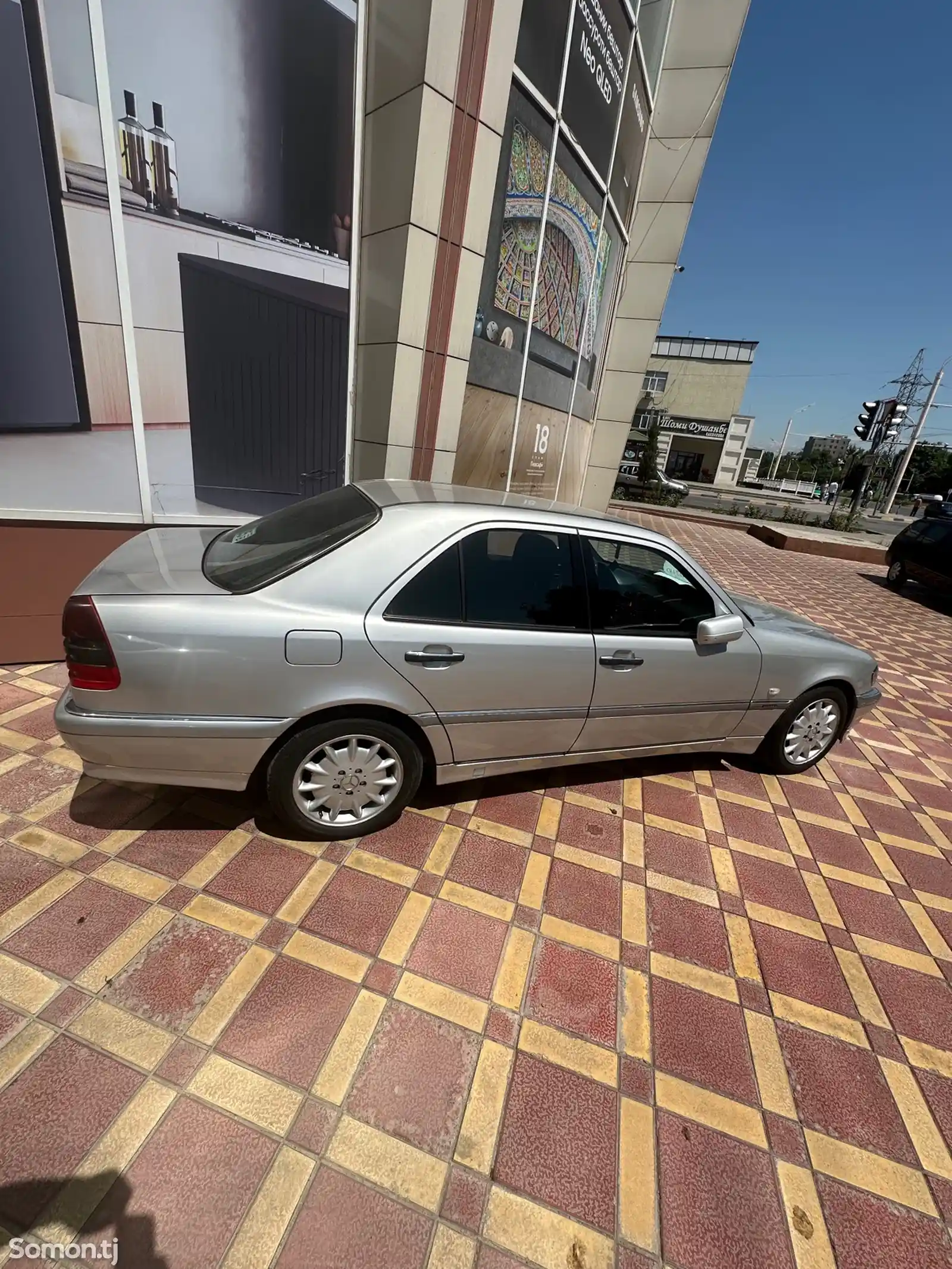Mercedes-Benz E class, 1999-3