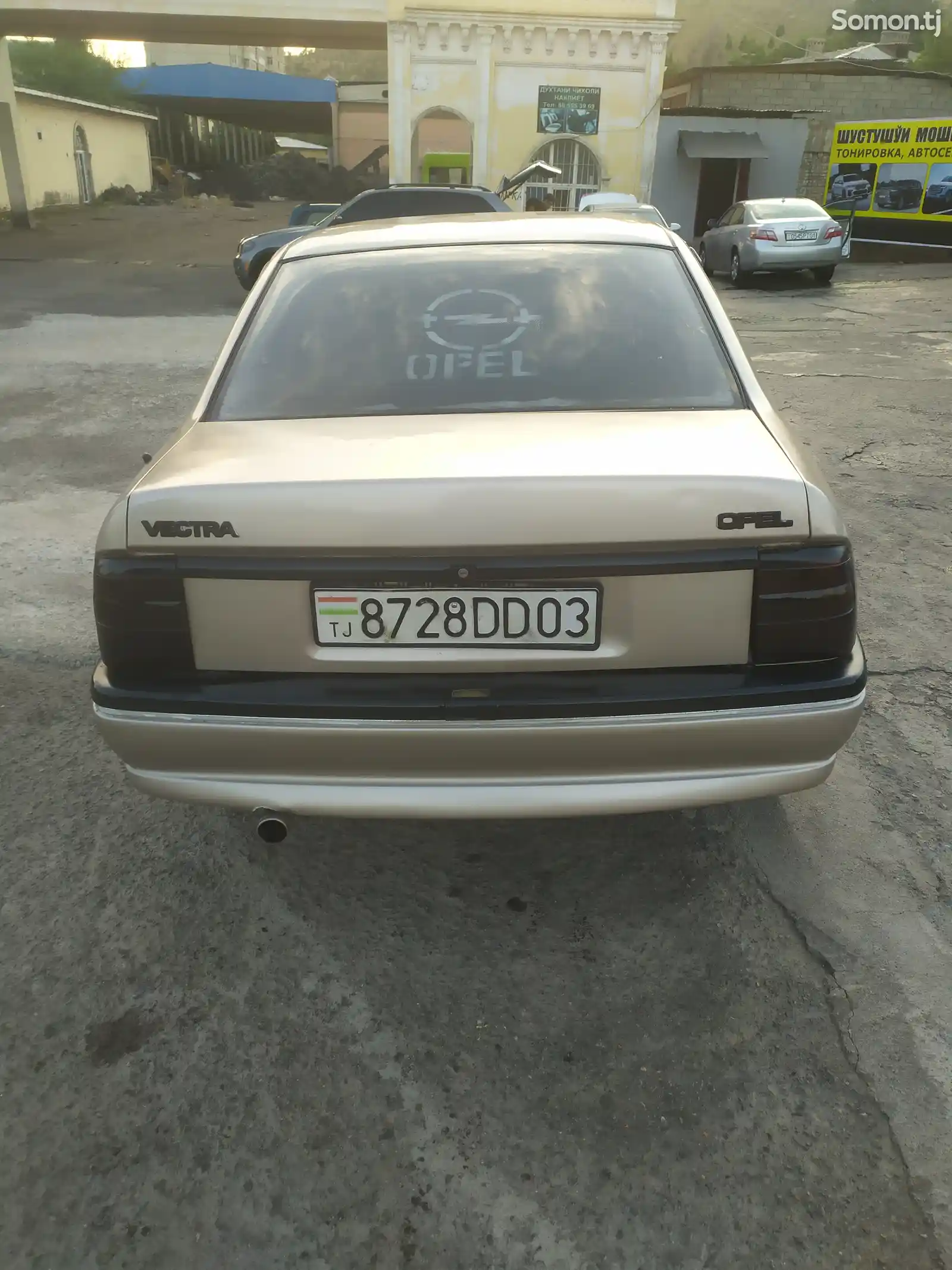 Opel Vectra A, 1993-5