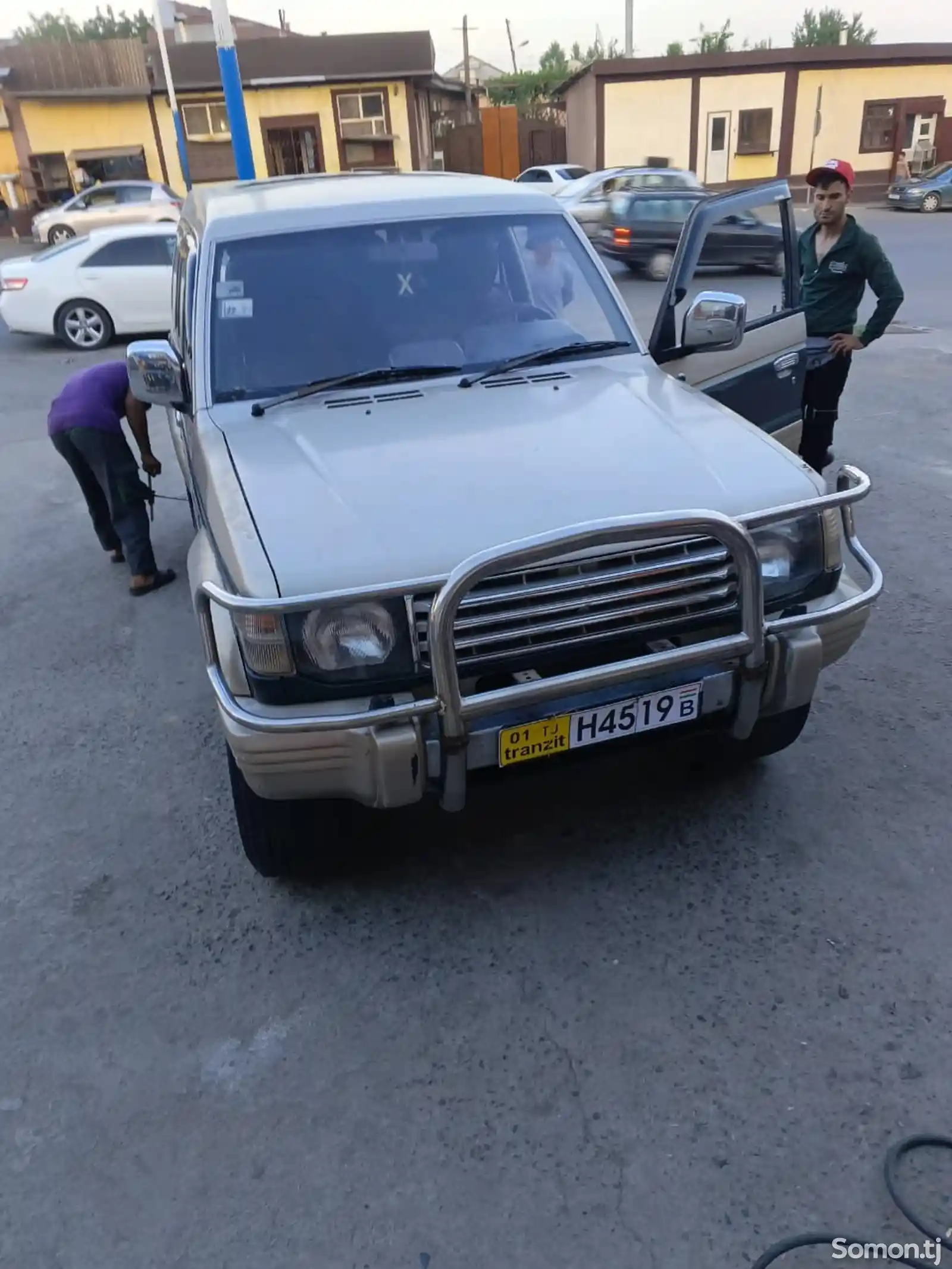 Mitsubishi Pajero, 1995-2