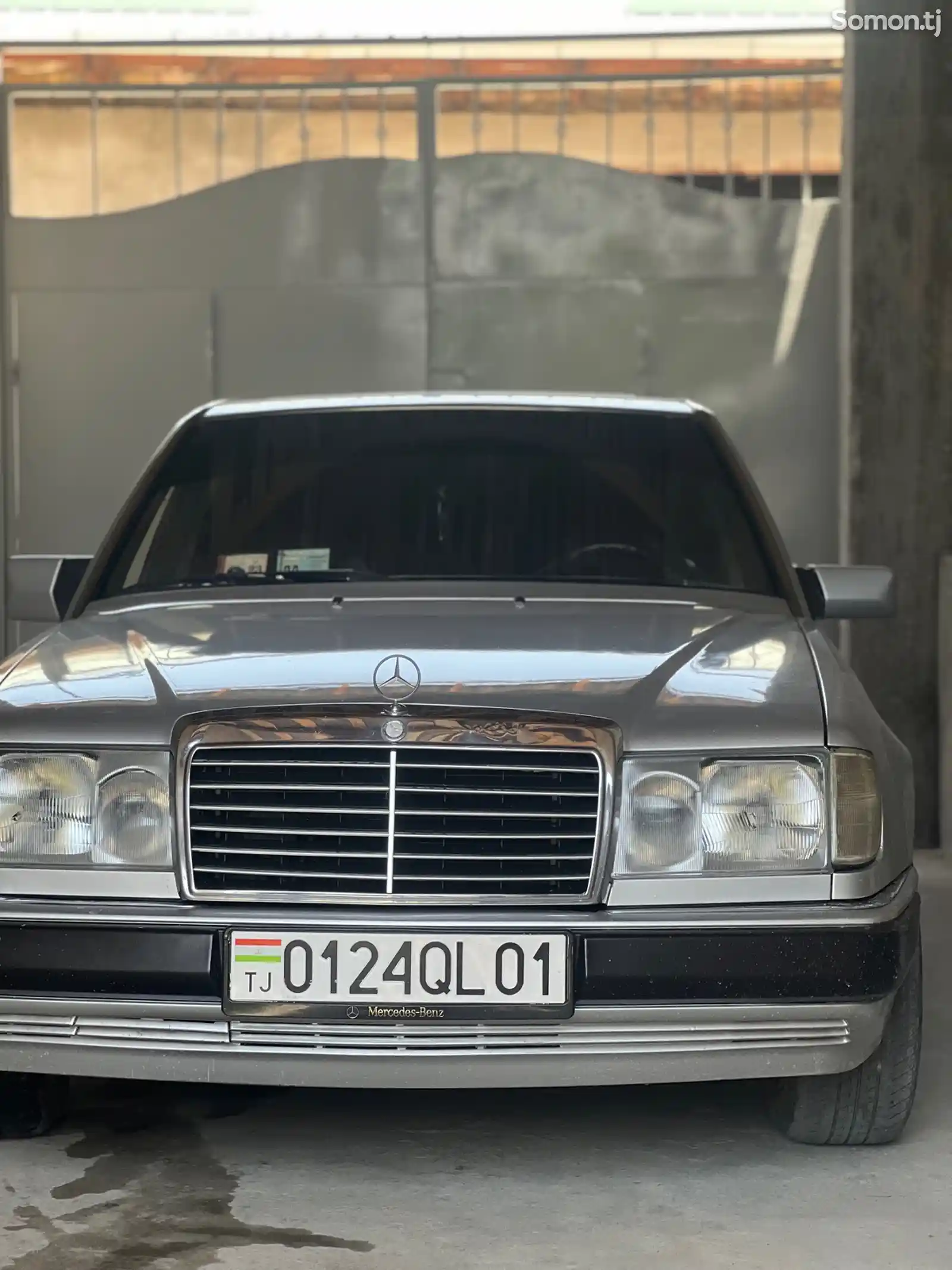 Mercedes-Benz W124, 1992-16