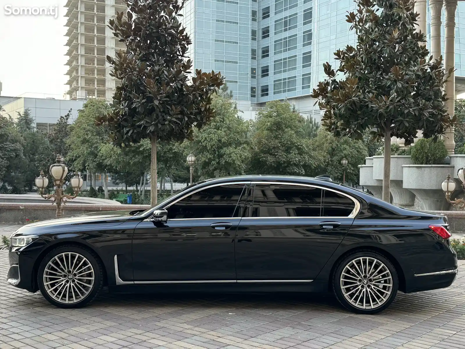 BMW 7 series, 2021-7