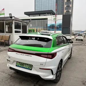 BYD E2, 2023