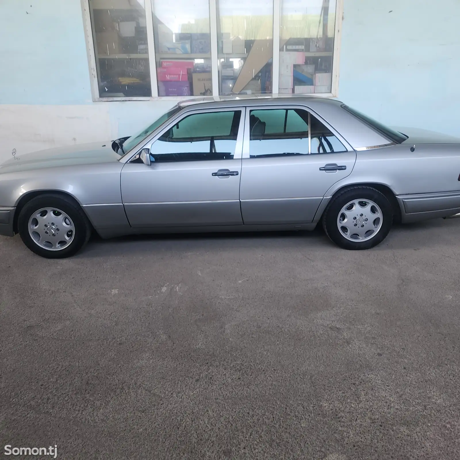 Mercedes-Benz W124, 1994-4