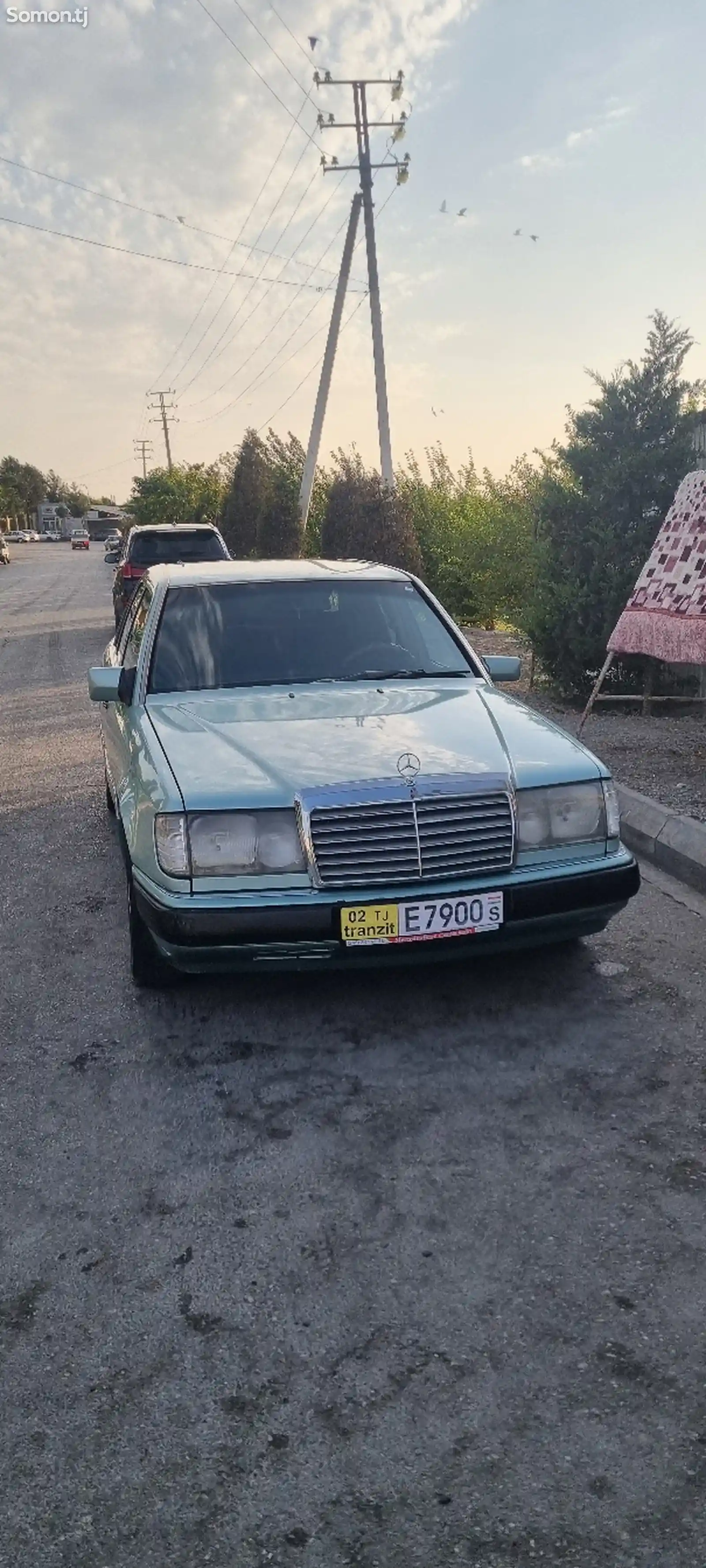 Mercedes-Benz W124, 1991-10