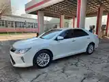 Toyota Camry, 2016-9