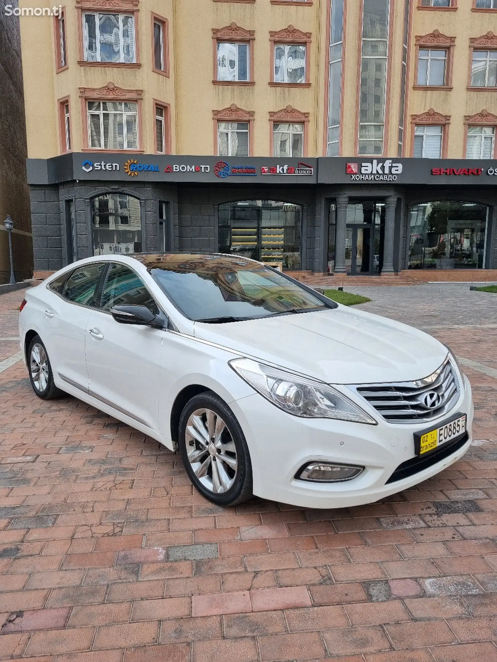 Hyundai Grandeur, 2012-1