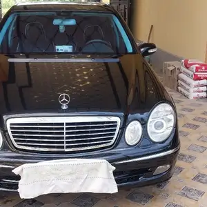 Mercedes-Benz E class, 2005