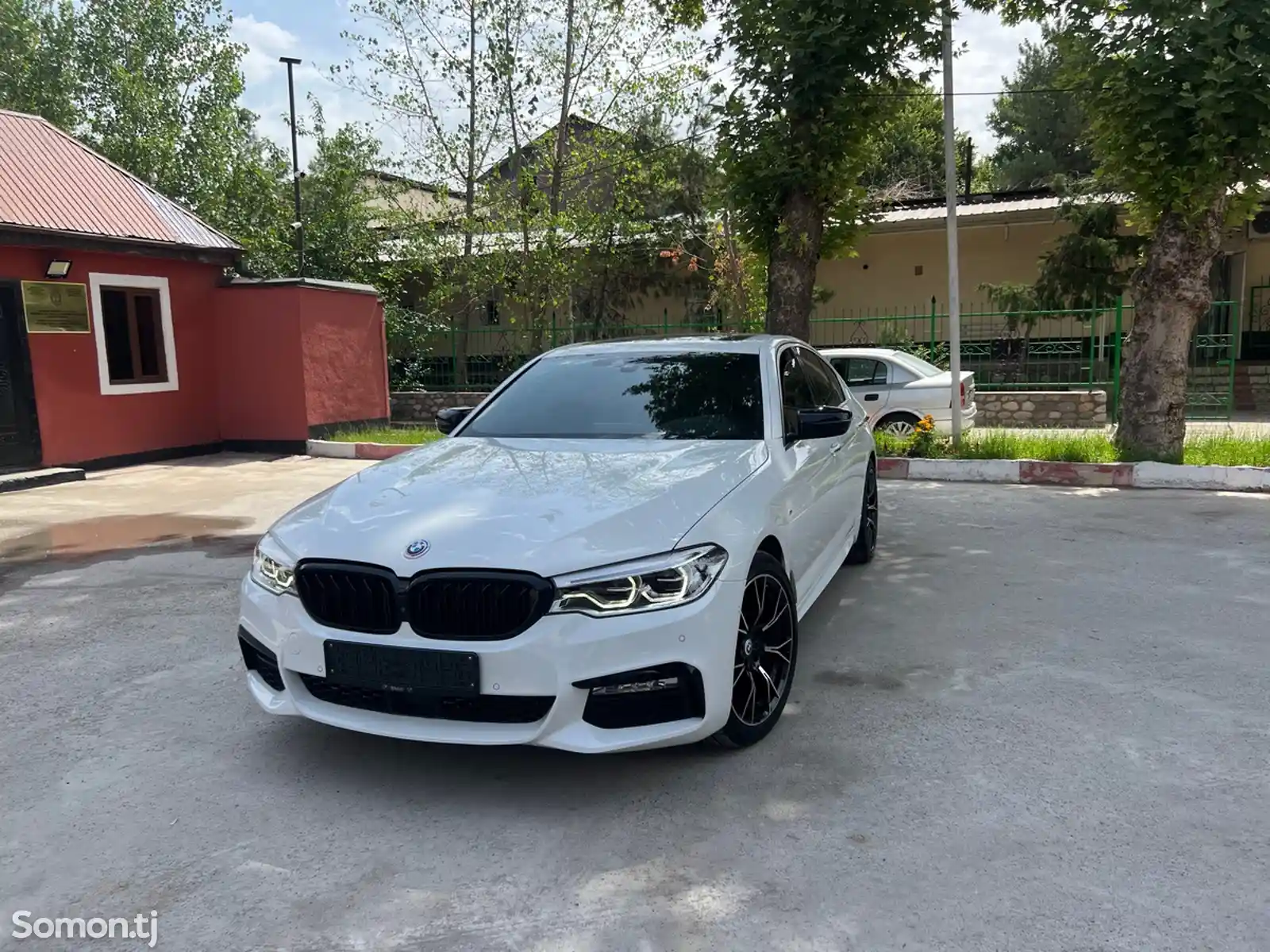 BMW 5 series, 2018-1