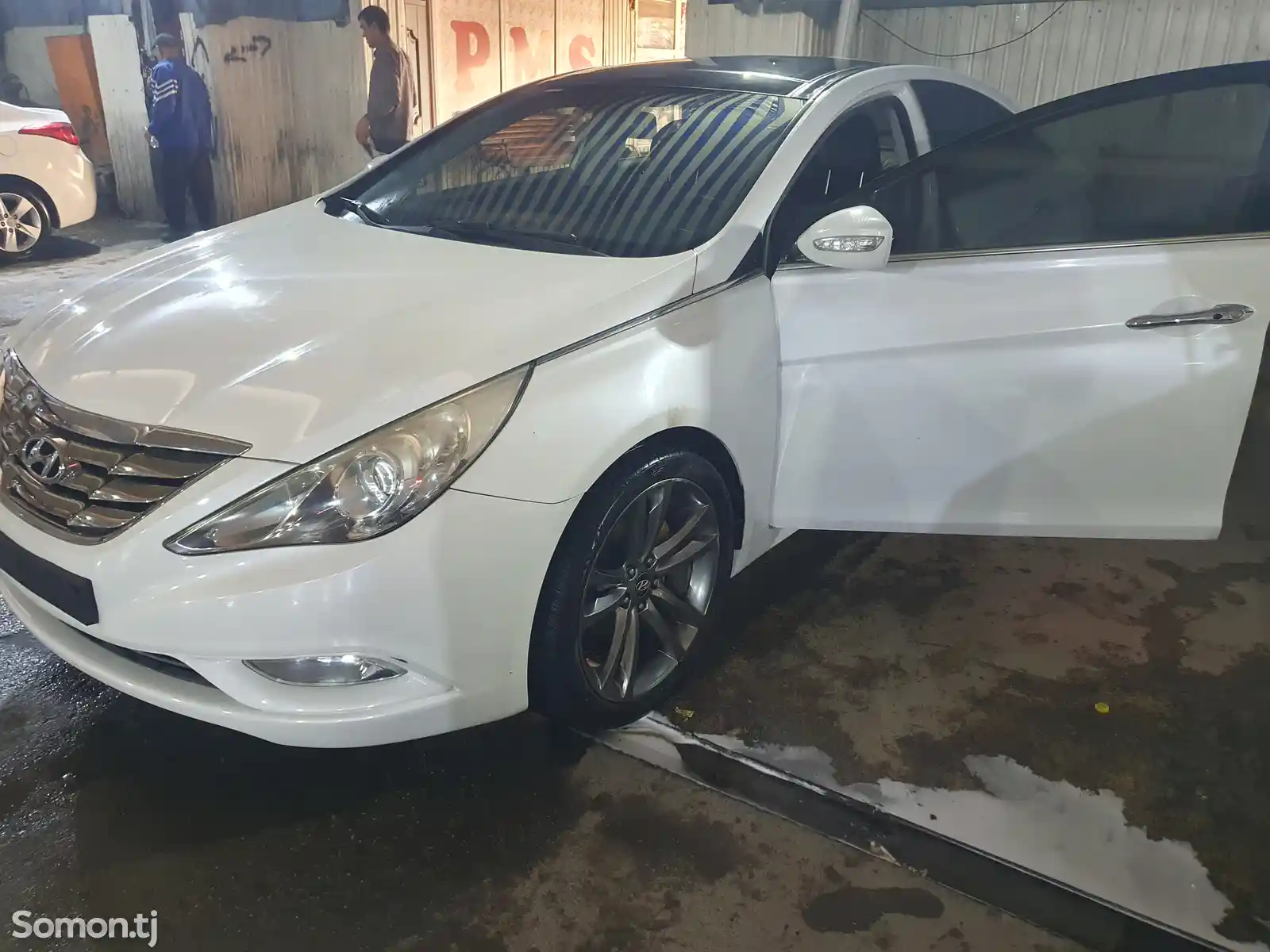 Hyundai Sonata, 2010-1