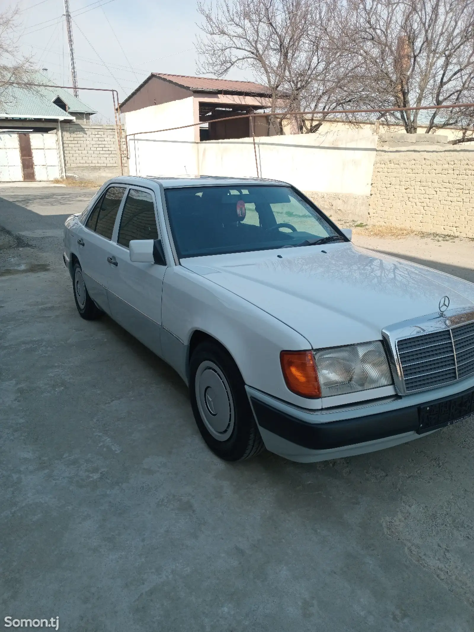 Mercedes-Benz W124, 1993-1