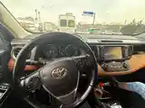 Toyota RAV 4, 2018-4