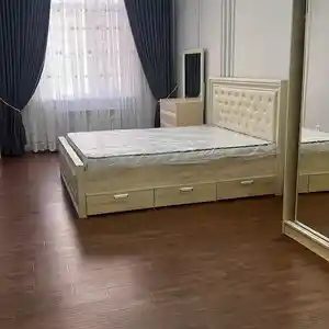 2-комн. квартира, 7 этаж, 100м², Оперка